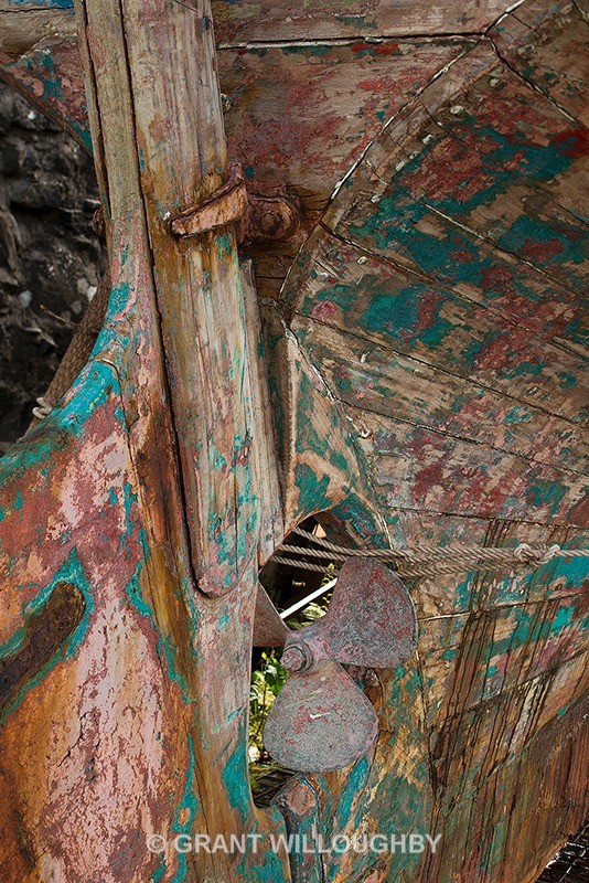 Un-named boat 9 - Detail in the land
