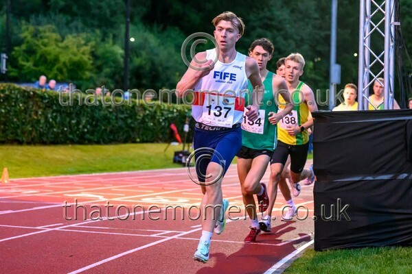 Monument25-919486 - Set Five