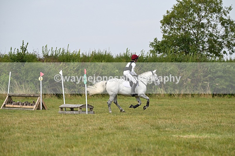 WJ6_1761 - 60cm XC Time 13:22 to 13:53