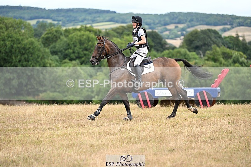 250803A-145800-15423 - P-702-Keara.Schmidt-MR.OBOS.HULLABALOO