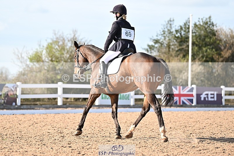 240324A-153920-04536 - Novice 28, 15.33 to 16.15