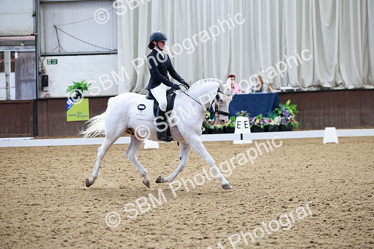 SBM_004147 - Class 13-19 - Novice FSM-INT 1 - 9.00-9.54