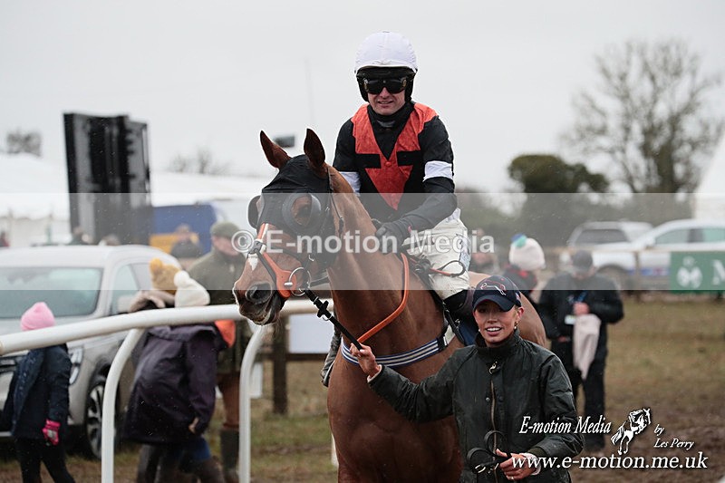 PtP 260125 851 - Cocklebarrow Point-to-Point racing with the Heythrop Hunt 26/01/25
