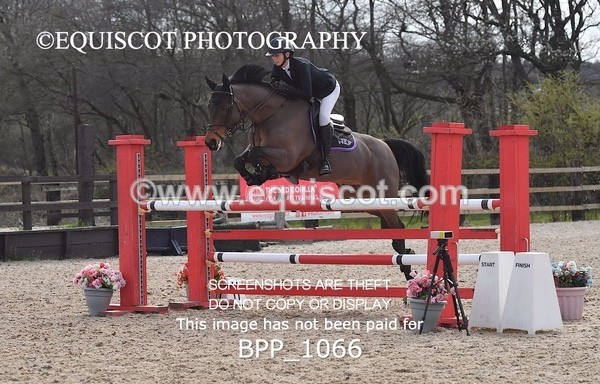 BPP_1066 - CLASS 6 Senior Newcomers/ 1.10m Open