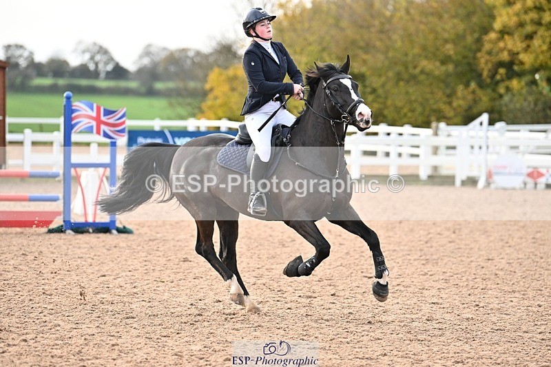 241117X-100818-03583 - Cls 09s Pony intro 90cm