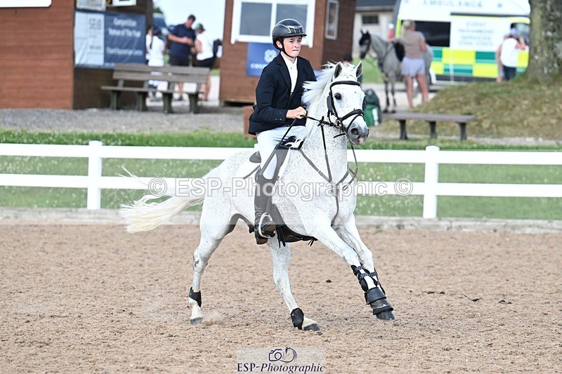 260627-174828-05851 - Cls 27 Foxhunter and 1.10m