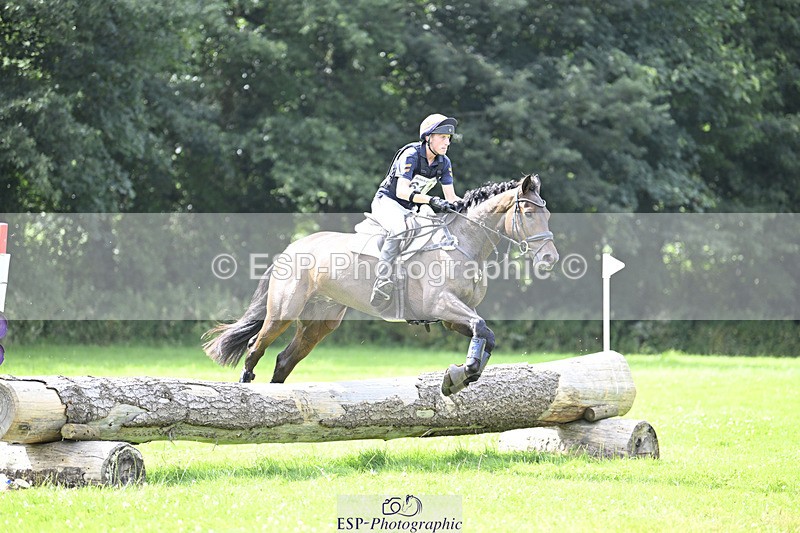 240804-161849-17912 - 611-Max_Forster-FLO_CORMINT