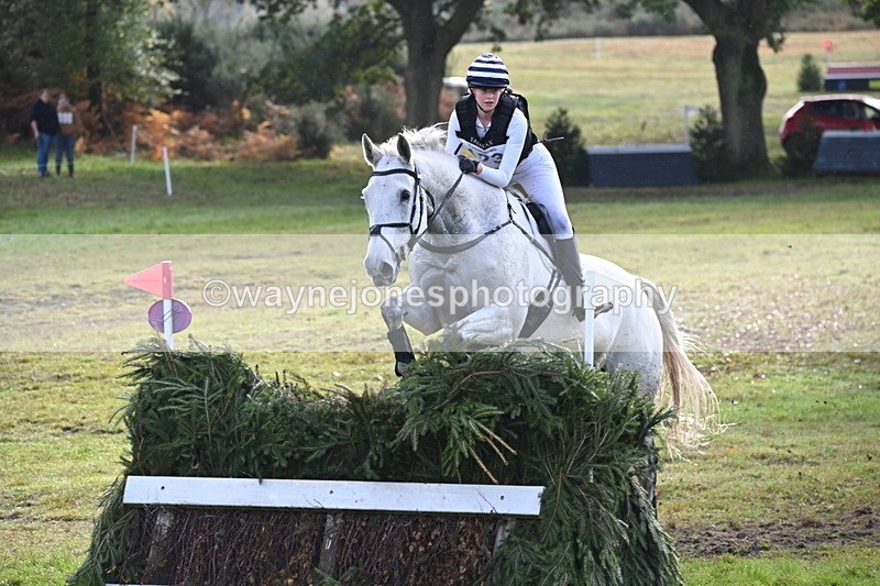 WJ6_2075 - 80cm Cam 1 Time 10:47 to 11:22