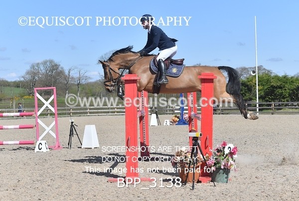 BPP_3138 - CLASS 14  Senior Newcomers/ 1.10m Open