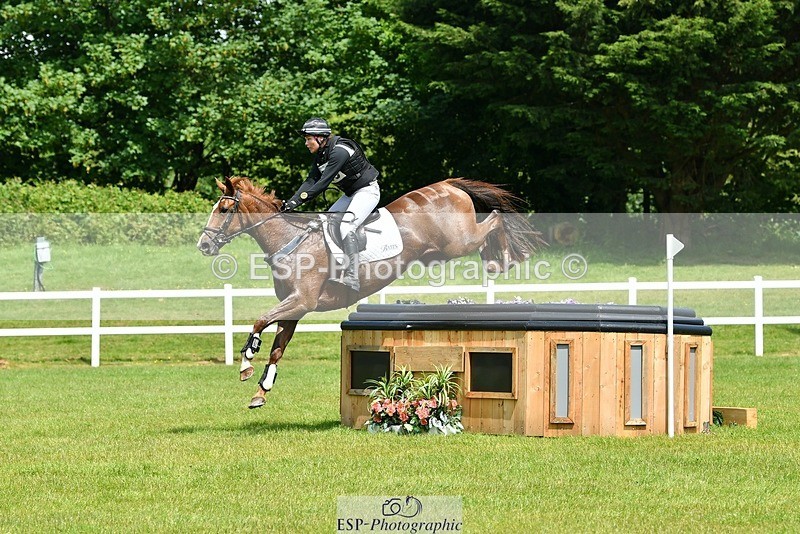 230528-131739-17174 - 409-HENTON_FIRST_LADY-Bundy_Philpott-XC