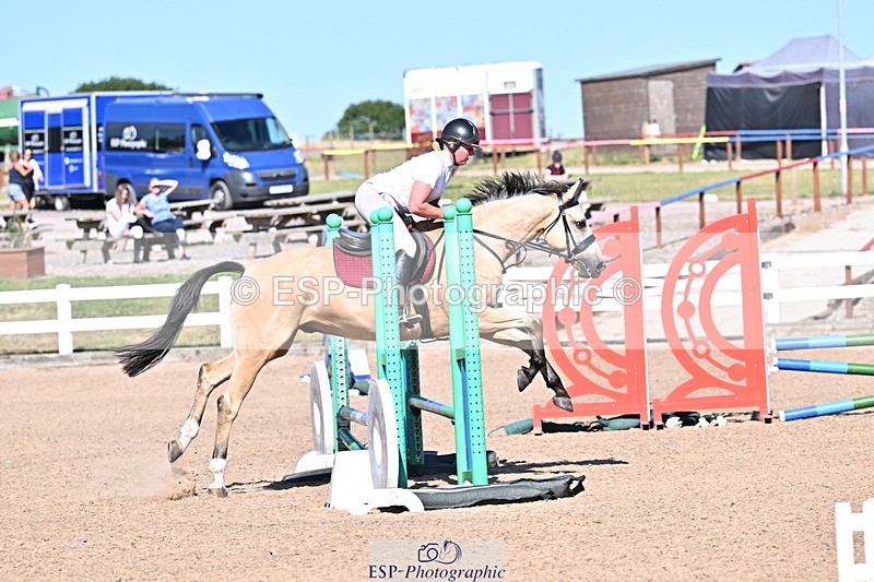 250708A-170751-00197 - 70cm Classes