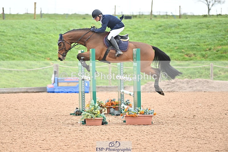 240405A-094329-00475 - Cls 1 Snr 1.05m & 1.10m