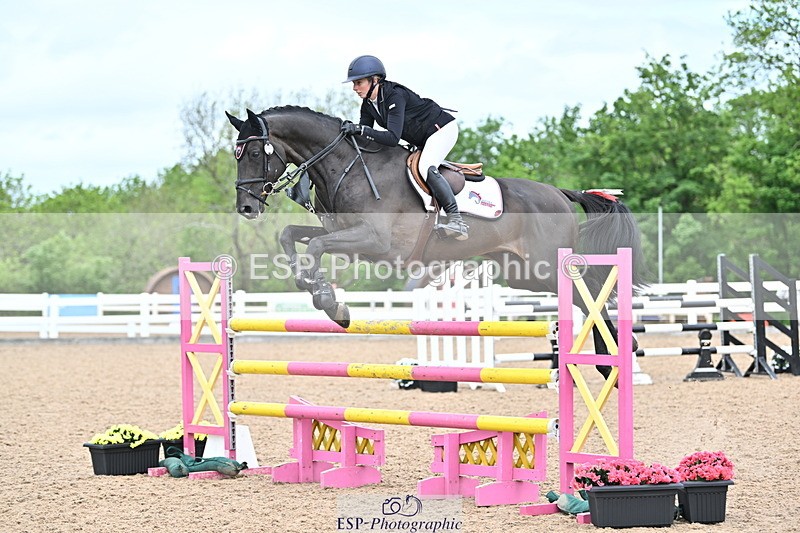 240523A-125334-01827 - Cls 4 Snr 1.20m Open