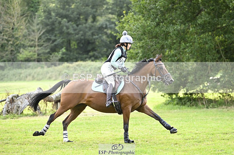 240825X-171607-37698 - 80cm XC 16.30 to 17.30