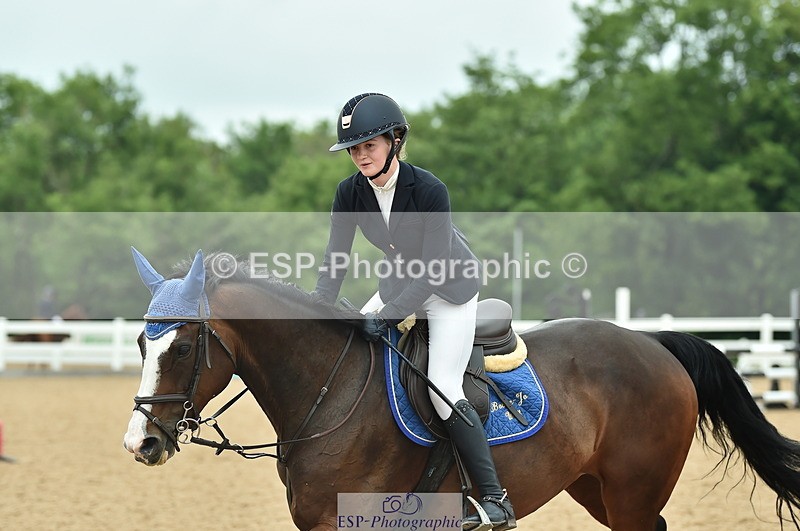 230611A-104938-04748 - Cls 32 85cm Amateur Qualifier