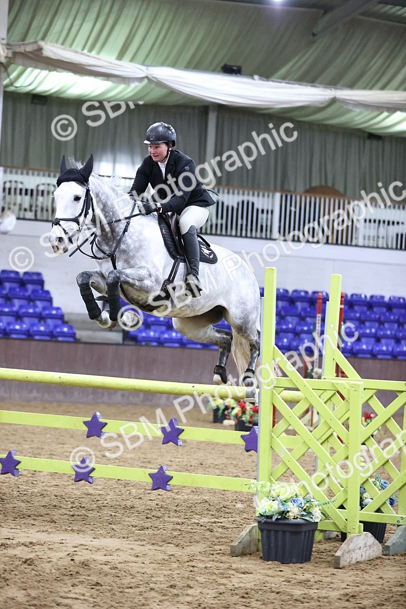 SBM_2593 - Class 9 - Senior Newcomers/ 1.10m Open