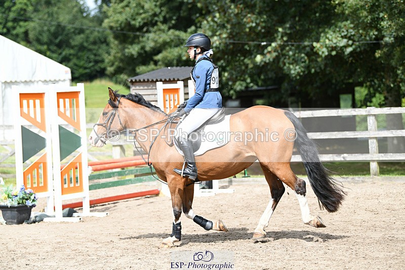 240825X-122928-32871 - 70cm SJ 11.40 to 12.30