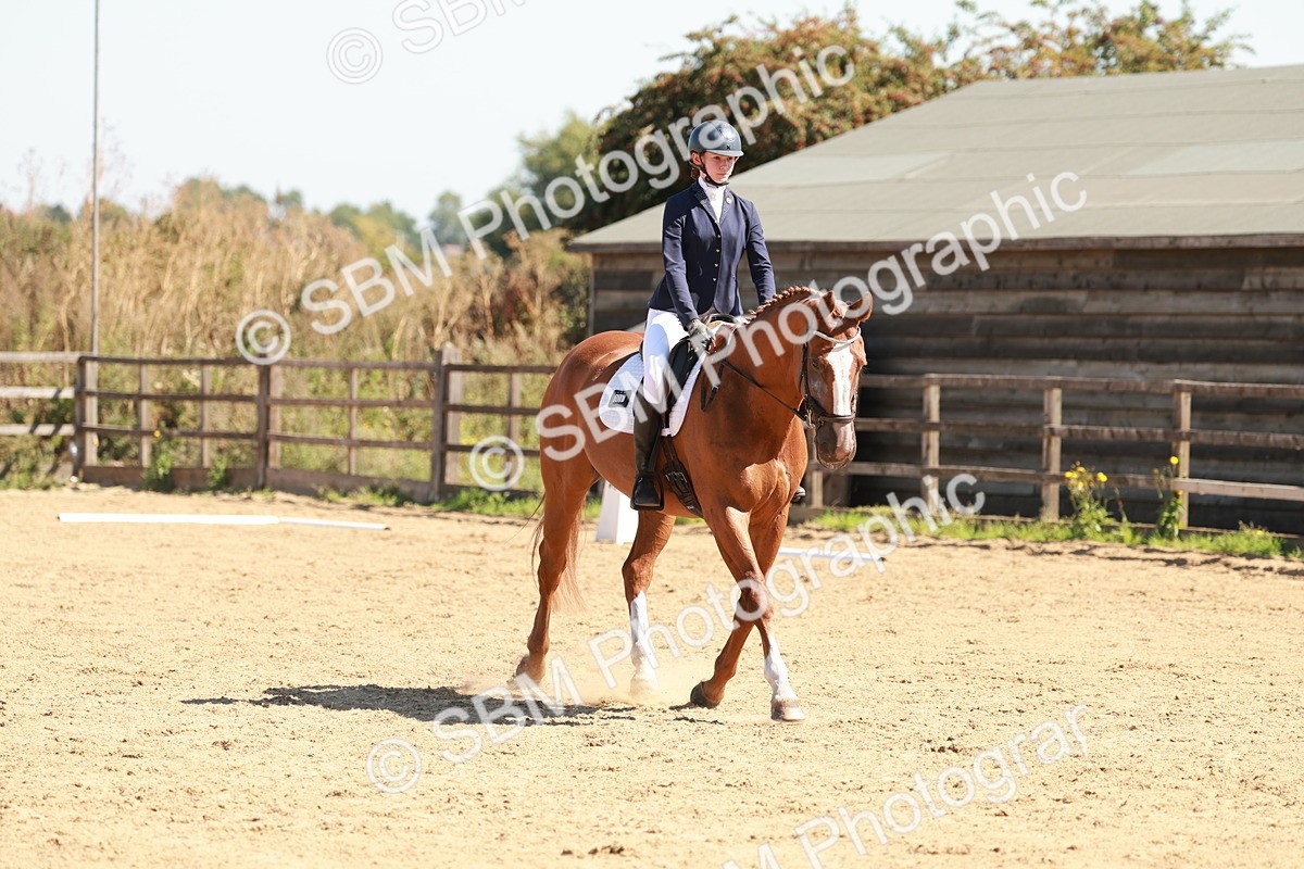 SBM_011102_Class 6 - Novice 1 - Emma