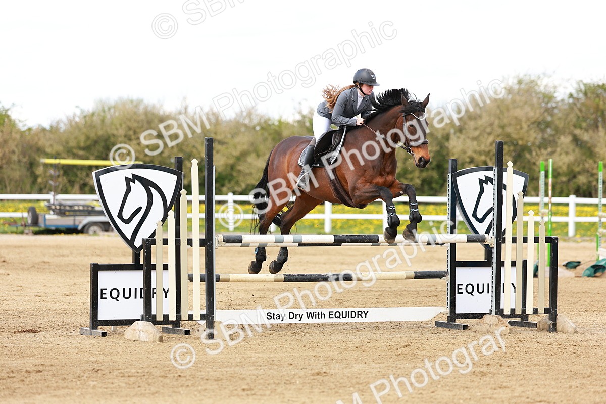 SBM_002018 - Class 4 - Senior Newcomers - 1.10m