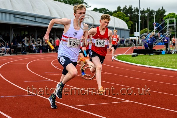 Relays25-916137 - Track Male Set One