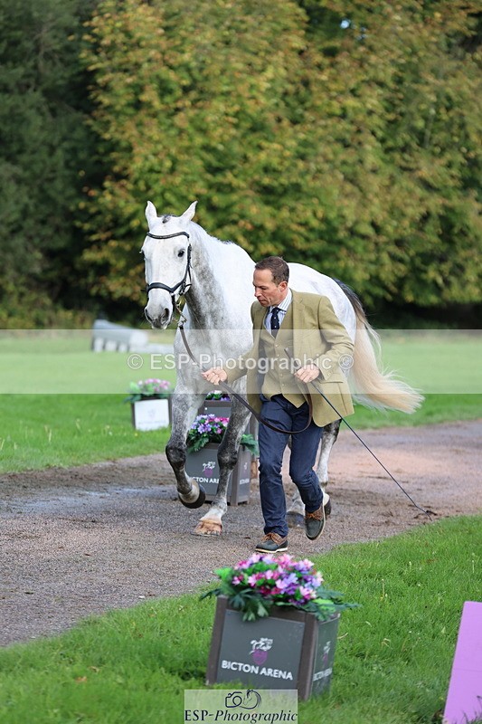 251026A-102140-22919 - E-389-Will.van.Ufford