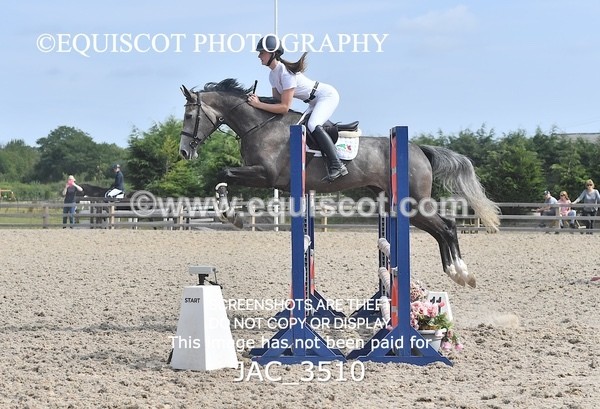 JAC_3510 - CLASS 3 Senior British Novice/ 90cm Open