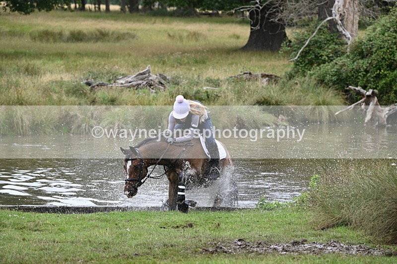 WJ7_3233 - Time at Water 12:15 to 12:50