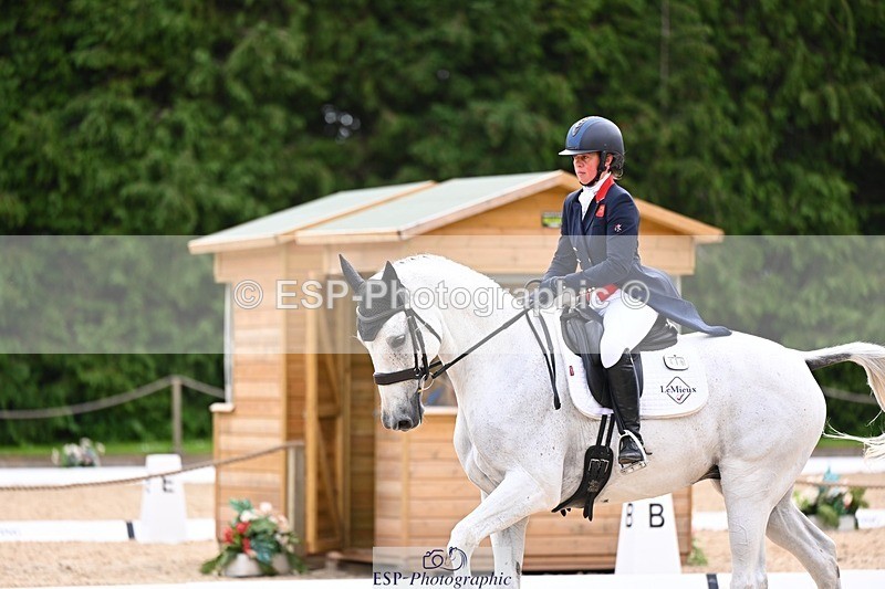 240524-102329-08091 - 416-CRISTAL_FONTAINE-Kitty_King