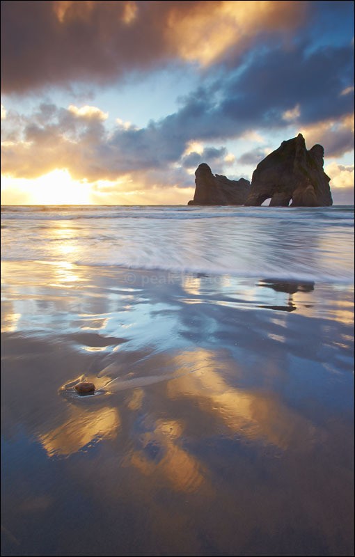 Wharariki Beach, Golden Bay - Photographs of New Zealand