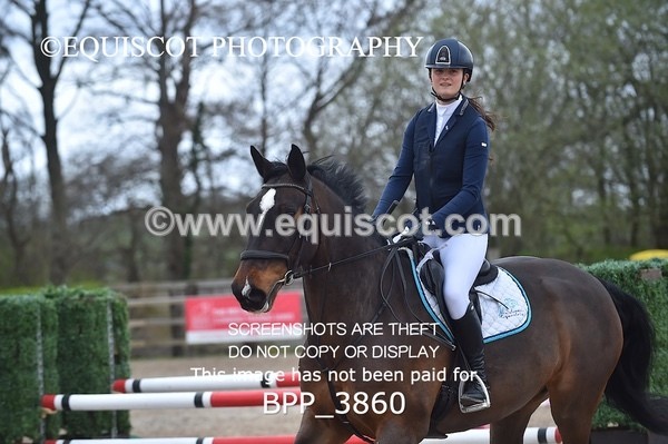 BPP_3860 - CLASS 4 Senior Newcomers/ 1.10m Open