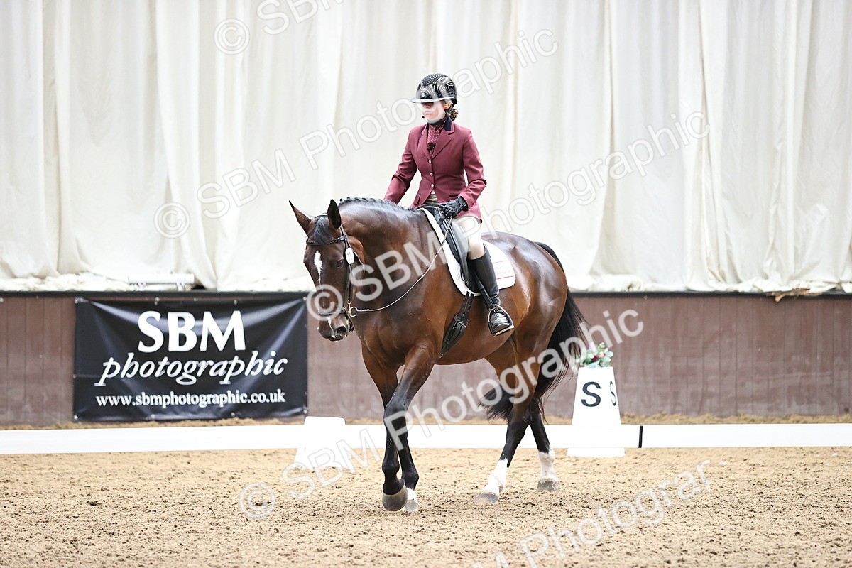 SBM_001407 - Novice 4 - 11.15-13.22