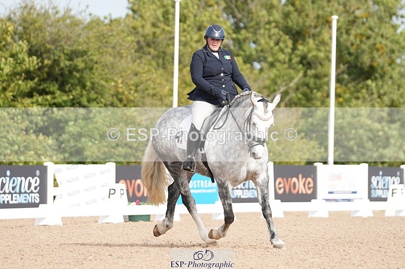 250906-102817-01252 - 029-Emma.DairCastle.Ellis.Esmeralda