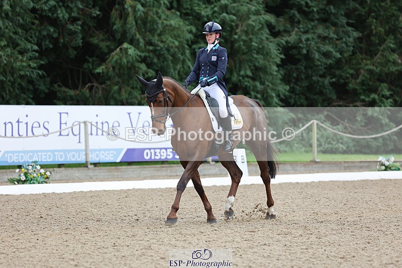 241024-142104-04063 - 221-Ivy.Fisher-BALIEF.DE.REVE