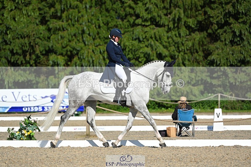 230526-170026-07469 - 259-KATE_BLUE-Millie_Juleff-WEDTrotUp+DR