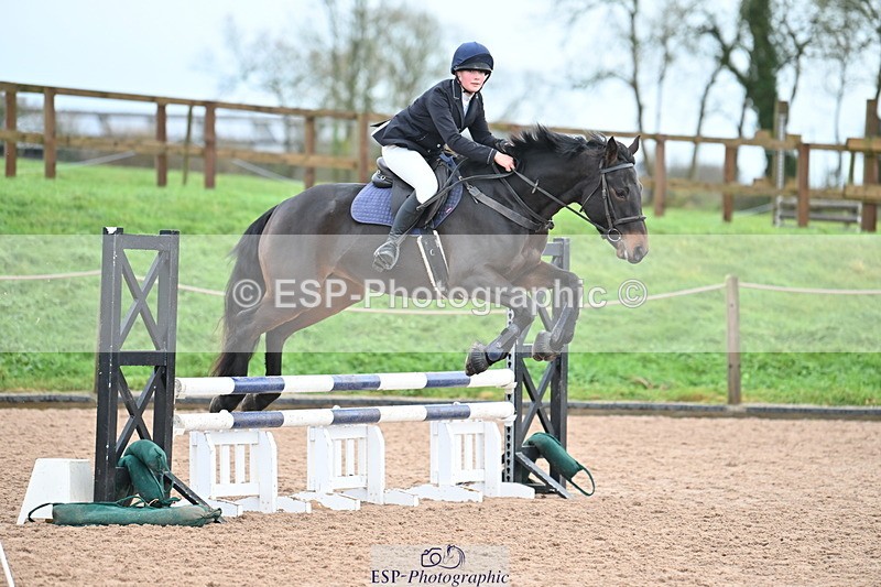 231203A-111142-00754 - Cls 16+17 Club and Schools 80cm