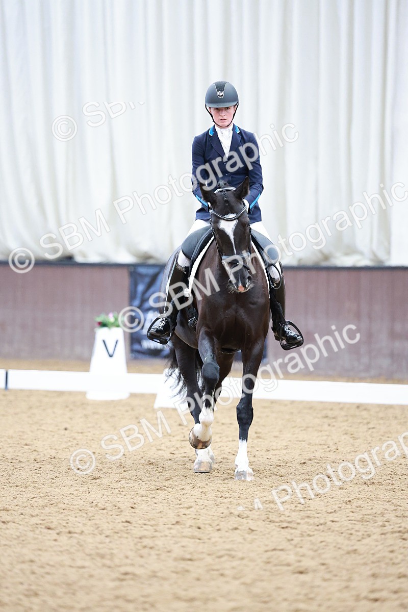 SBM_004924 - Class 1 - Prelim 6 - 13.28-14.17