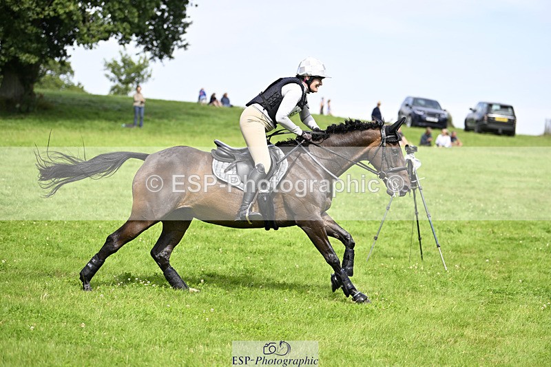 240804-154954-18415 - 608-Heather_Johnson-MUNDUS_MEUS