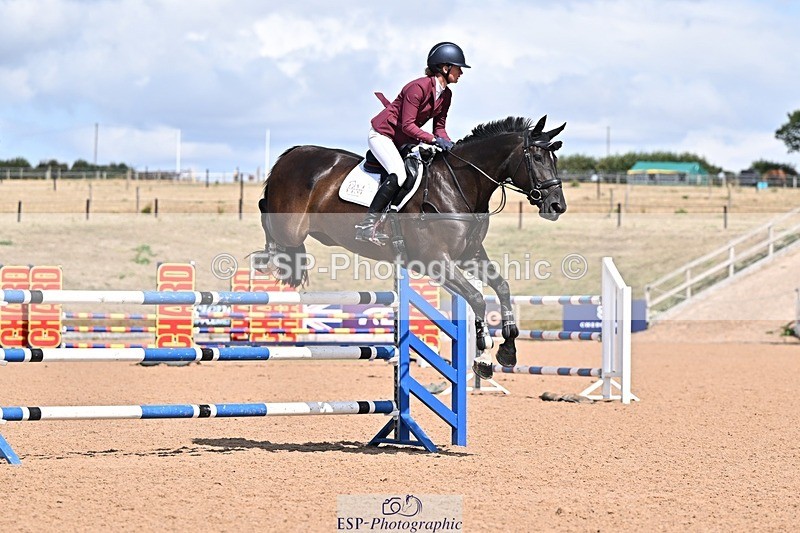 260819-142508-01075 - Cls 6 Foxhunter and 1.20m