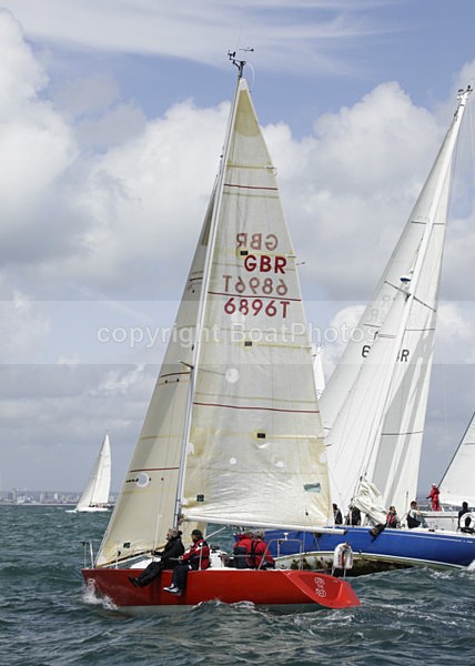 120630 Erik the Red GBR6896T _MG_5801 - ROUND THE ISLAND RACE - 30th June 2012