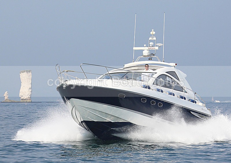 140907 MR BLUESKY FAIRLINE TARGA 47 WT7A5286 - Motorboats - Hardtop