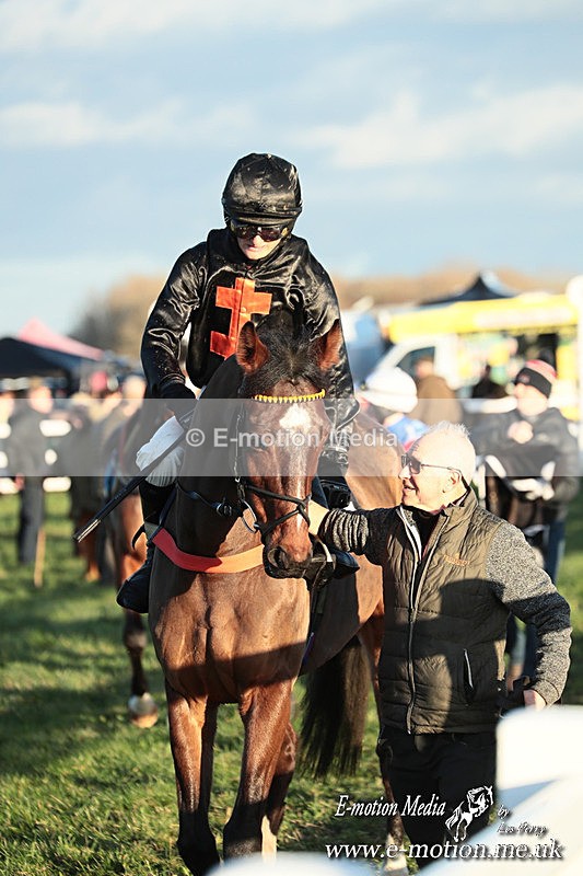 PtP 301125  0884 - Hursley Hambledon Point-to-Point Larkhill Racecourse 30/12/2025
