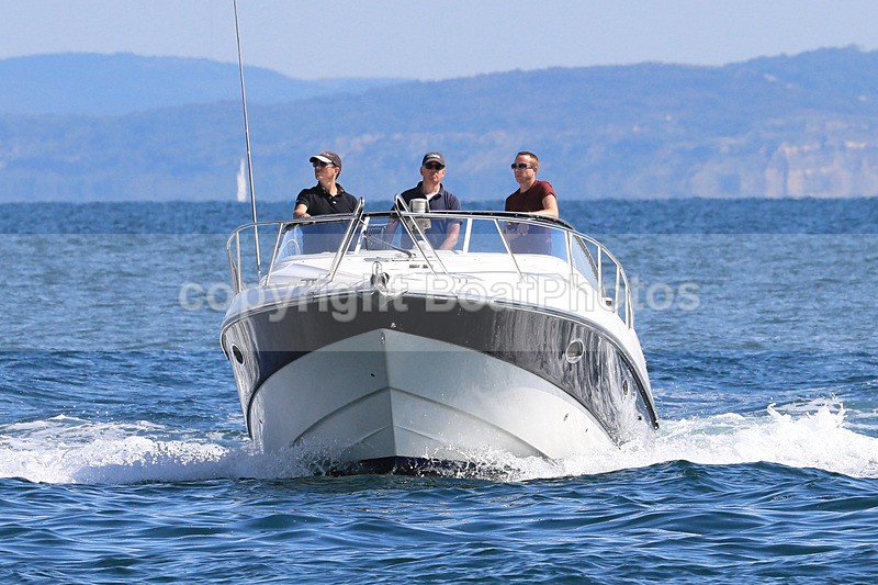 170902 RUNNING BEAR - WINDY 31 TORNADO 1Y3A9500 - Motorboats - Open