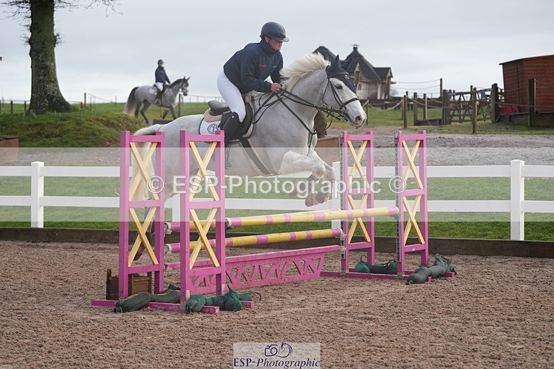 260201-102225-03058 - Cls 16 British Novice and 90cm