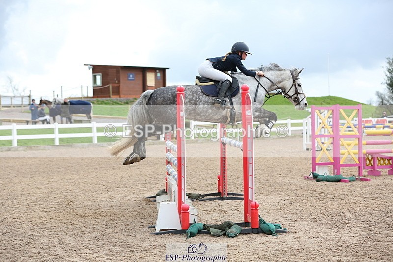 240211A-122711-02698 - Cls 6 Pony Foxhunter & 1.10m Open