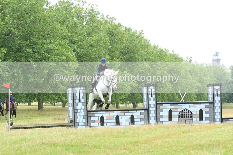 IMF_1487 - Time at Castle Jump 09:18 to 10:15