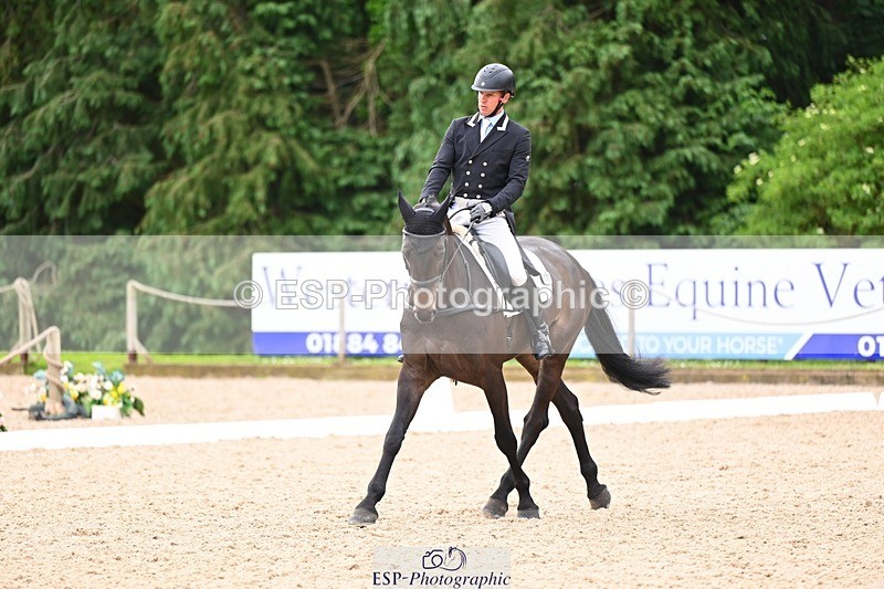 240524-093550-07908 - 507-DASSETT_ROCK_STAR-Tom_D_Crisp