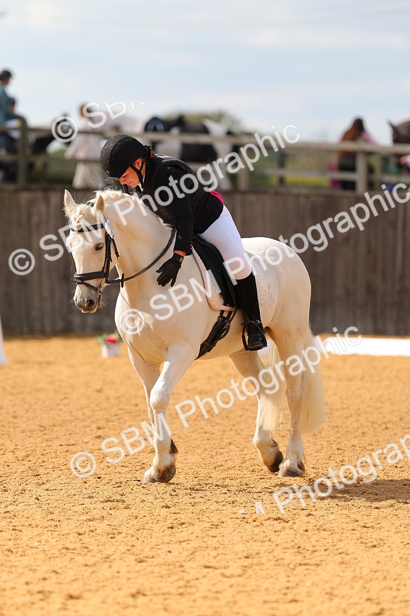 SBM_43811 - D6 - Small Tour Championship - Intro C