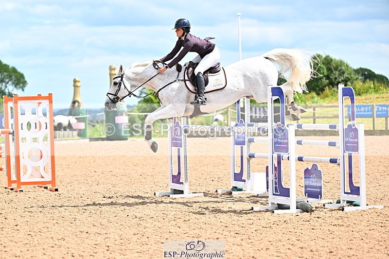 240608A-150348-02884 - Cls 5 Snr Foxhunter and 1.20m Open