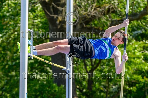 West25Sat-926897 - Field Male