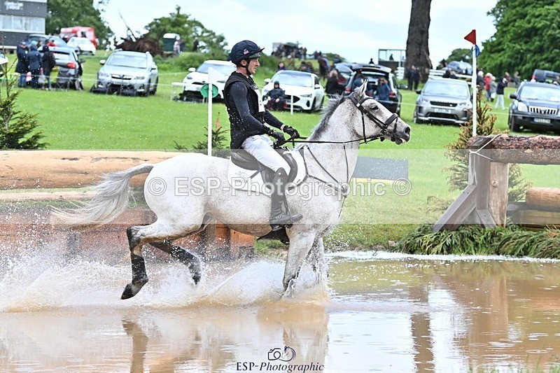 240526-132642-22865 - 421-ASK_FOR_MANCHIER-Tom_Jackson